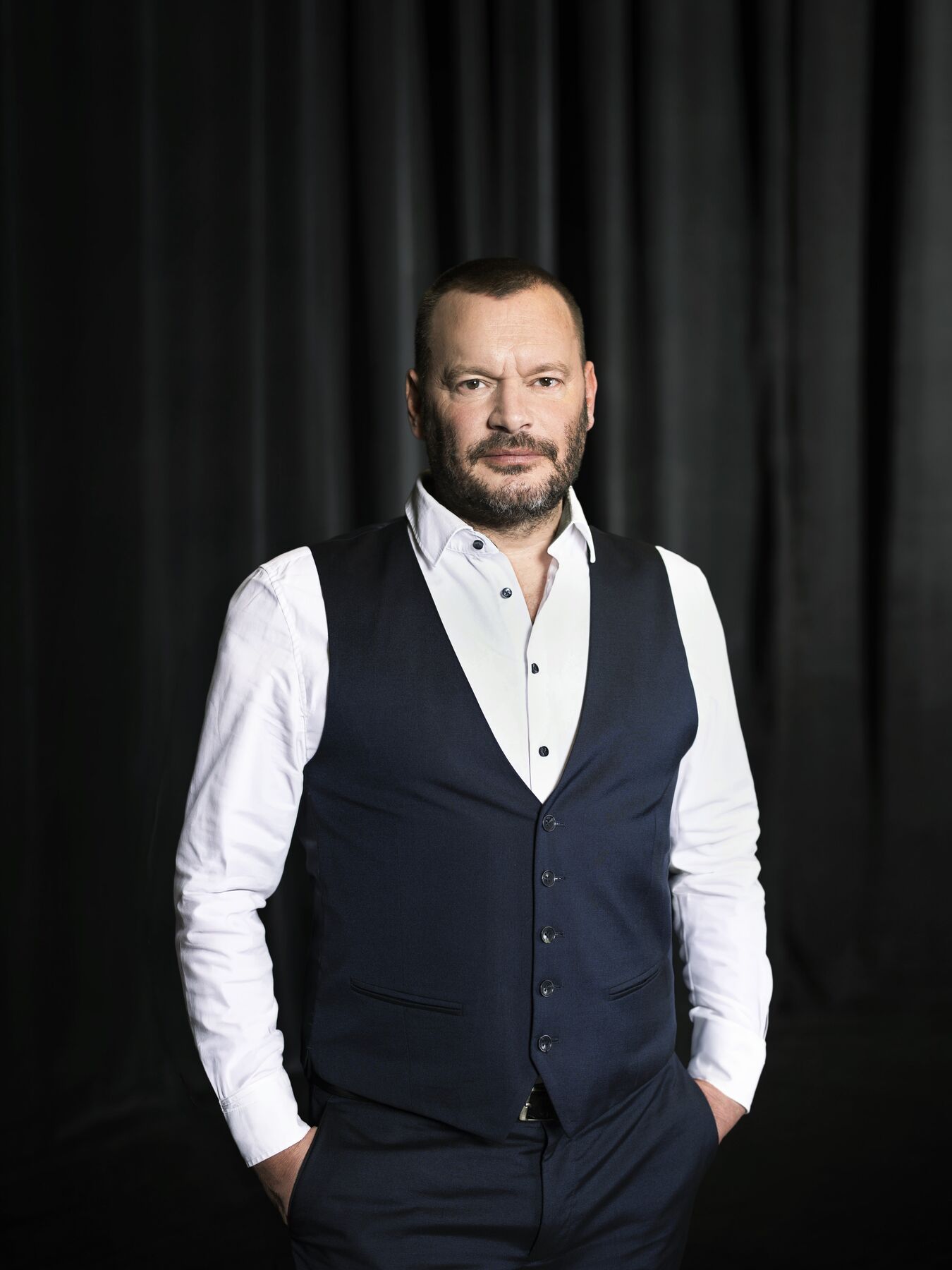 Ein Porträtfoto von Ballettdirektor des Gärtnerplatztheaters Karl Alfred Schreiner