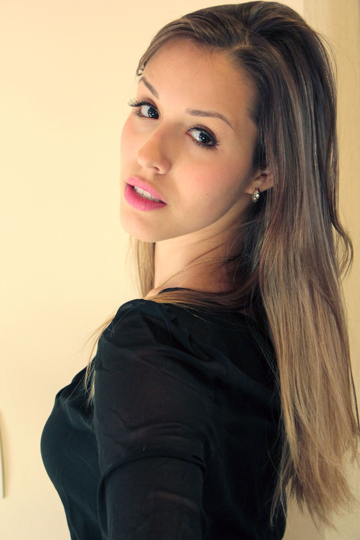 Victória De Sousa Real