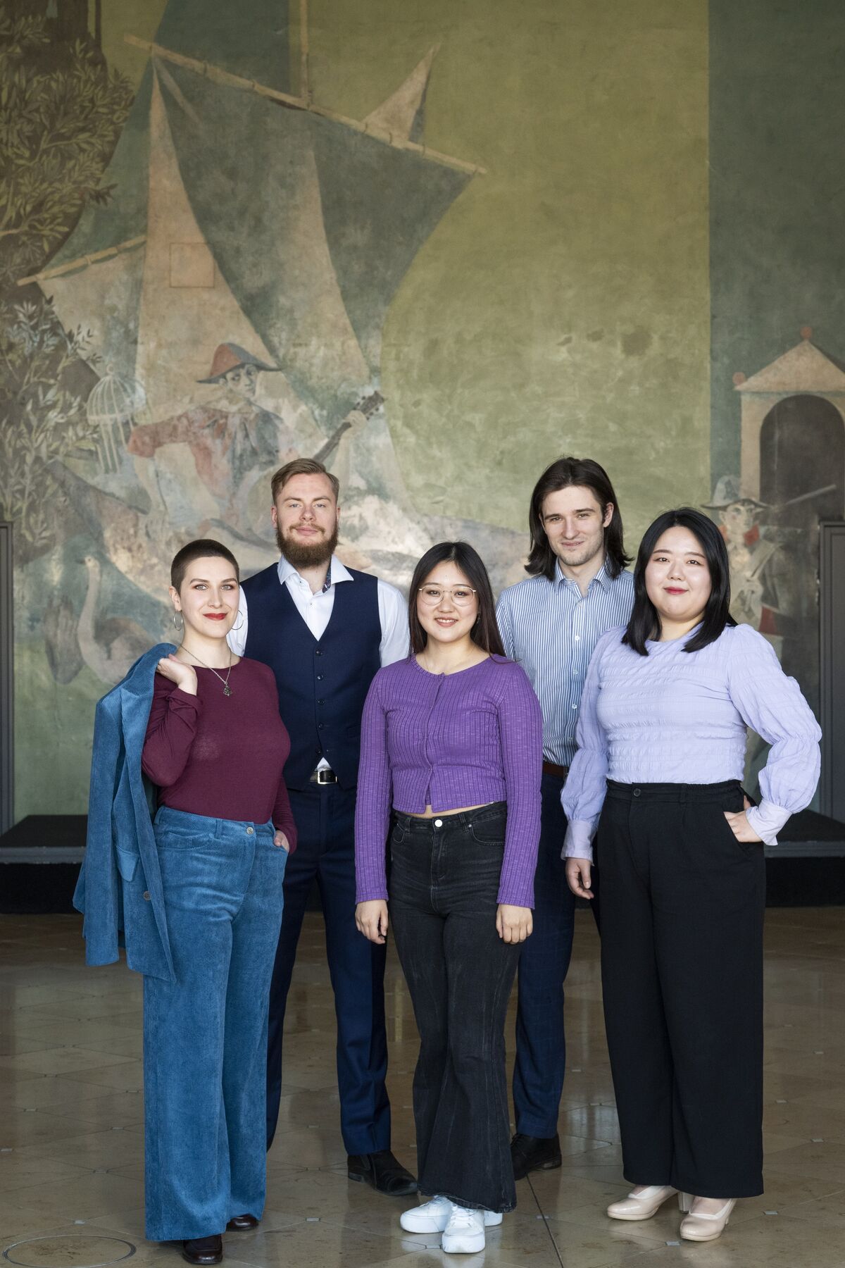 Gruppenfoto Opernstudio im Gärtnerplatztheater, am09.03.25