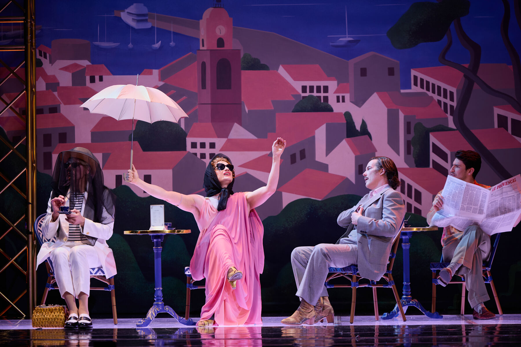 LA CAGE AUX FOLLES
