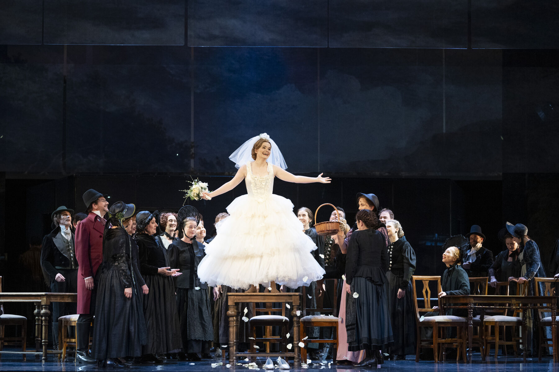 LA SONNAMBULA