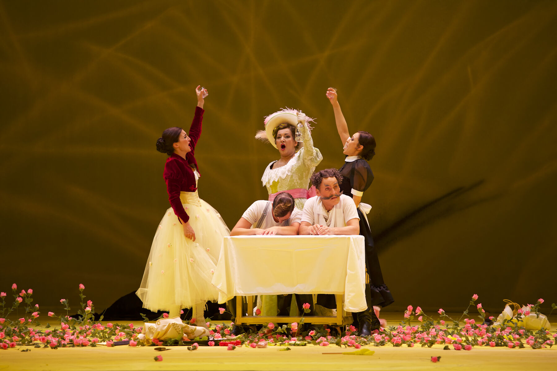 © Christian POGO Zach