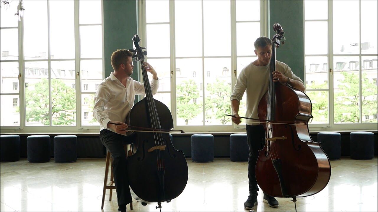Thomas Hille und Michael Neumann, Kontrabass: Georg Philipp Telemann »Zweite Kanonsonate« im oberen Foyer